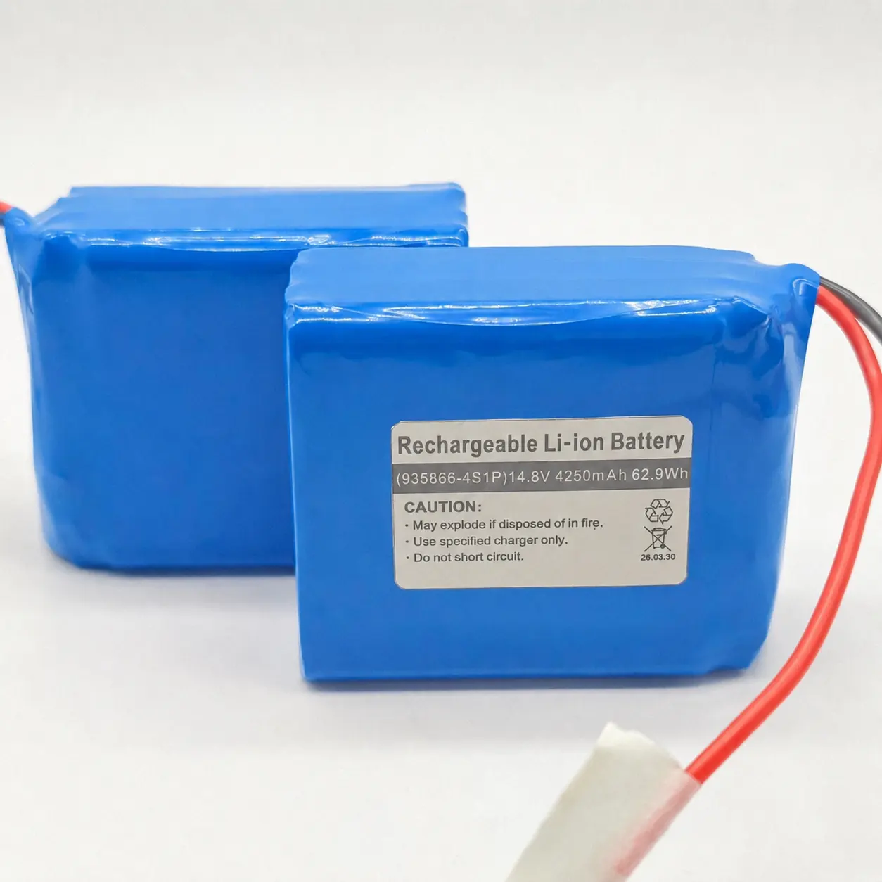 4S1P low-temperature lithium-polymer battery with 14.8V and 4250mAh capacity